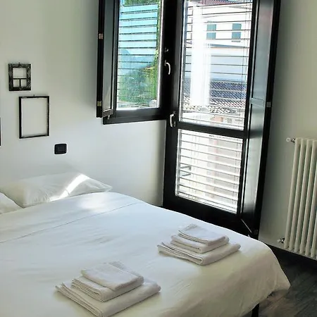Apartamento Casa Ada Lecco